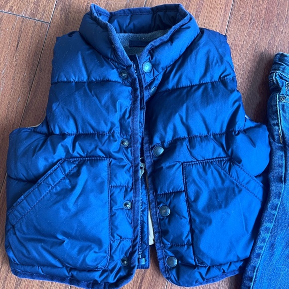 Boy Bundle/Lot. Navy Puffer Vest, Jeans, & White/Red Romper. SZ 18-24 mos. - Picture 2 of 7